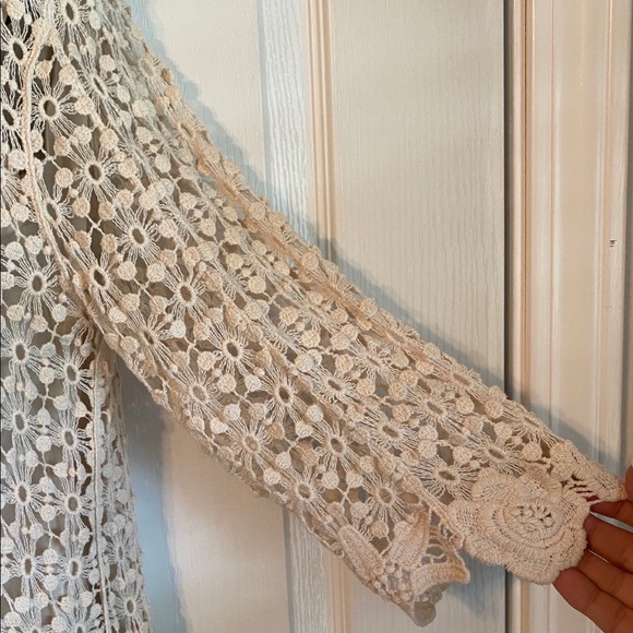 Blouse - Picture 4 of 7